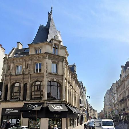 Apartament Lux Cathedrale Reims Zewnętrze zdjęcie