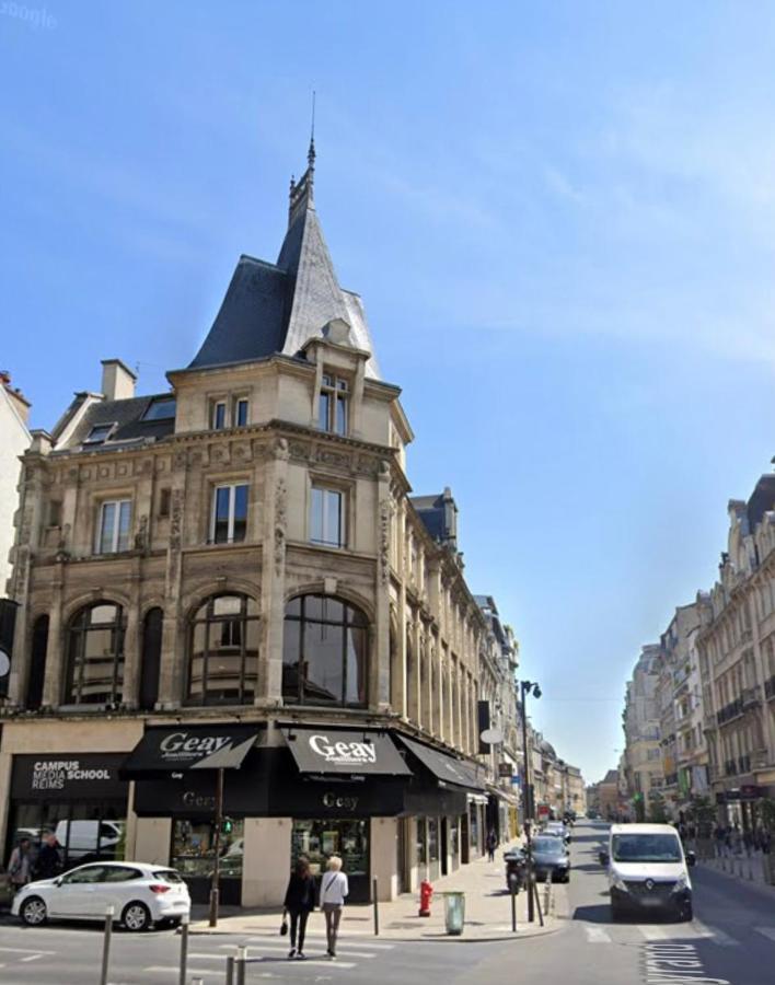 Apartament Lux Cathedrale Reims Zewnętrze zdjęcie